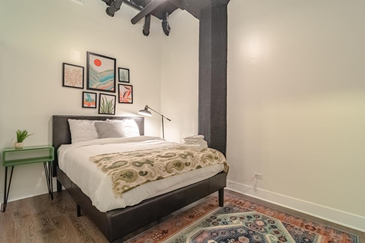 Ideal 3Br Business Or Leisure Rental In Chicago Fully Stocked Kitchen & Fast Internet With Optional Parking Near Soldier Field, Grant Park & Mccormick Place Чикаго Екстер'єр фото