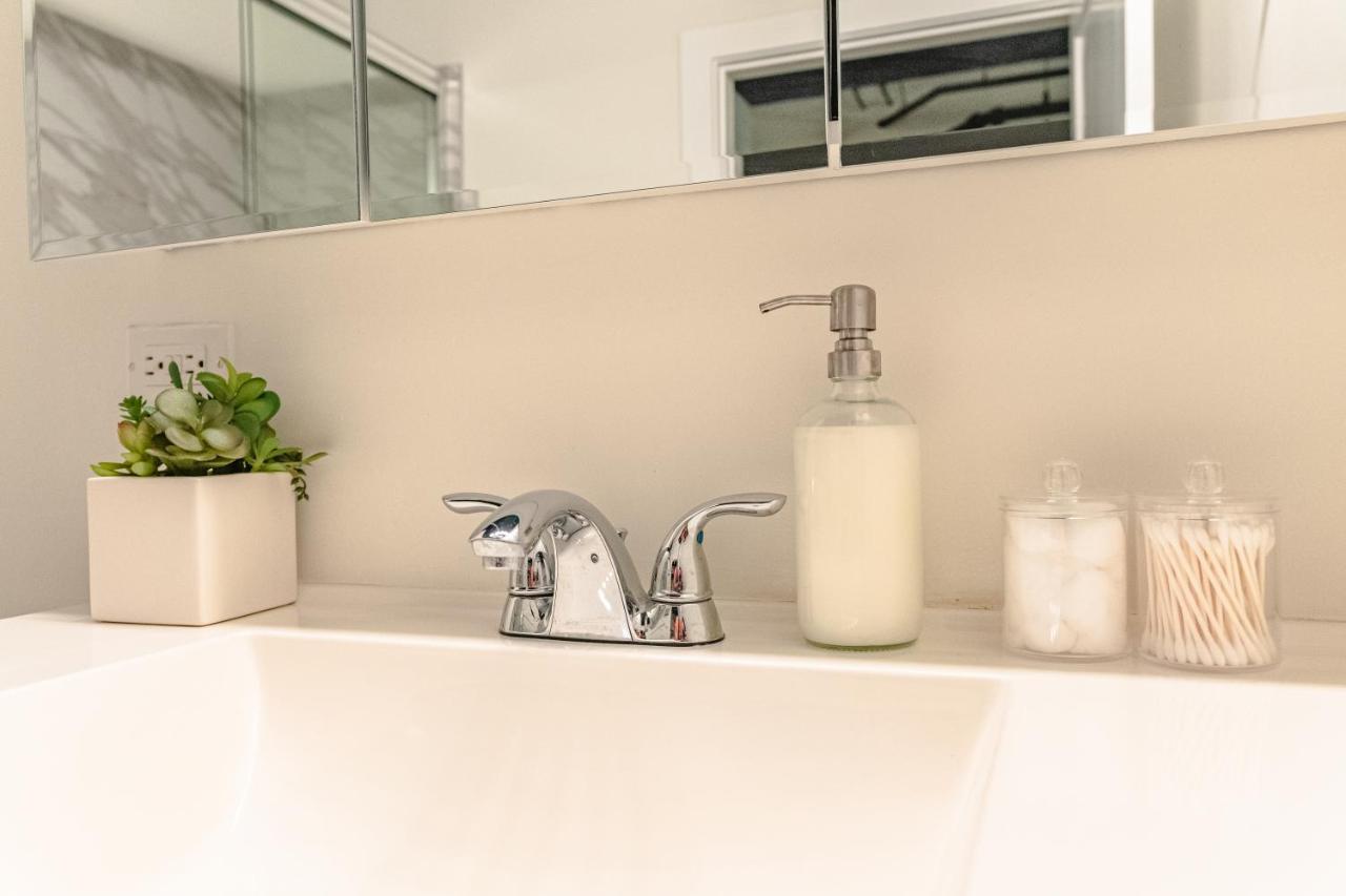Ideal 3Br Business Or Leisure Rental In Chicago Fully Stocked Kitchen & Fast Internet With Optional Parking Near Soldier Field, Grant Park & Mccormick Place Чикаго Екстер'єр фото